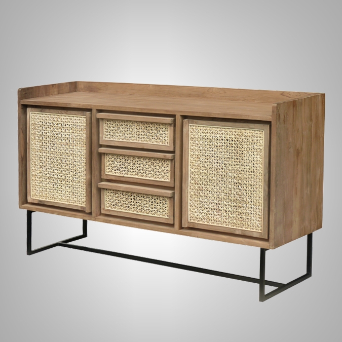 Cane Chest with Iron Leg