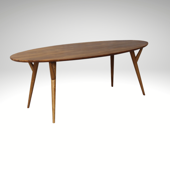 SOCHI DINING TABLE